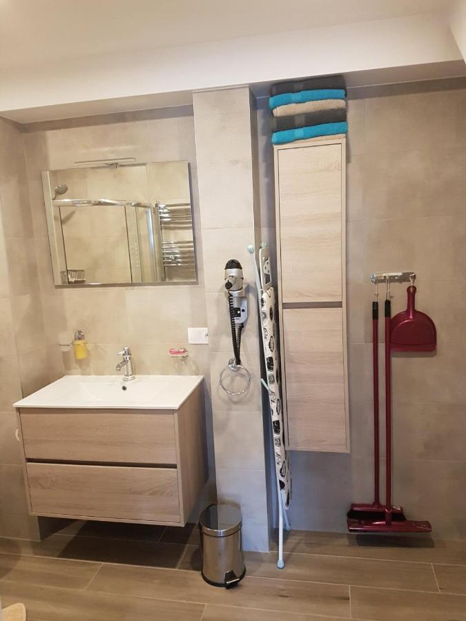Liuto Apartamentai Juodkrantė المظهر الخارجي الصورة