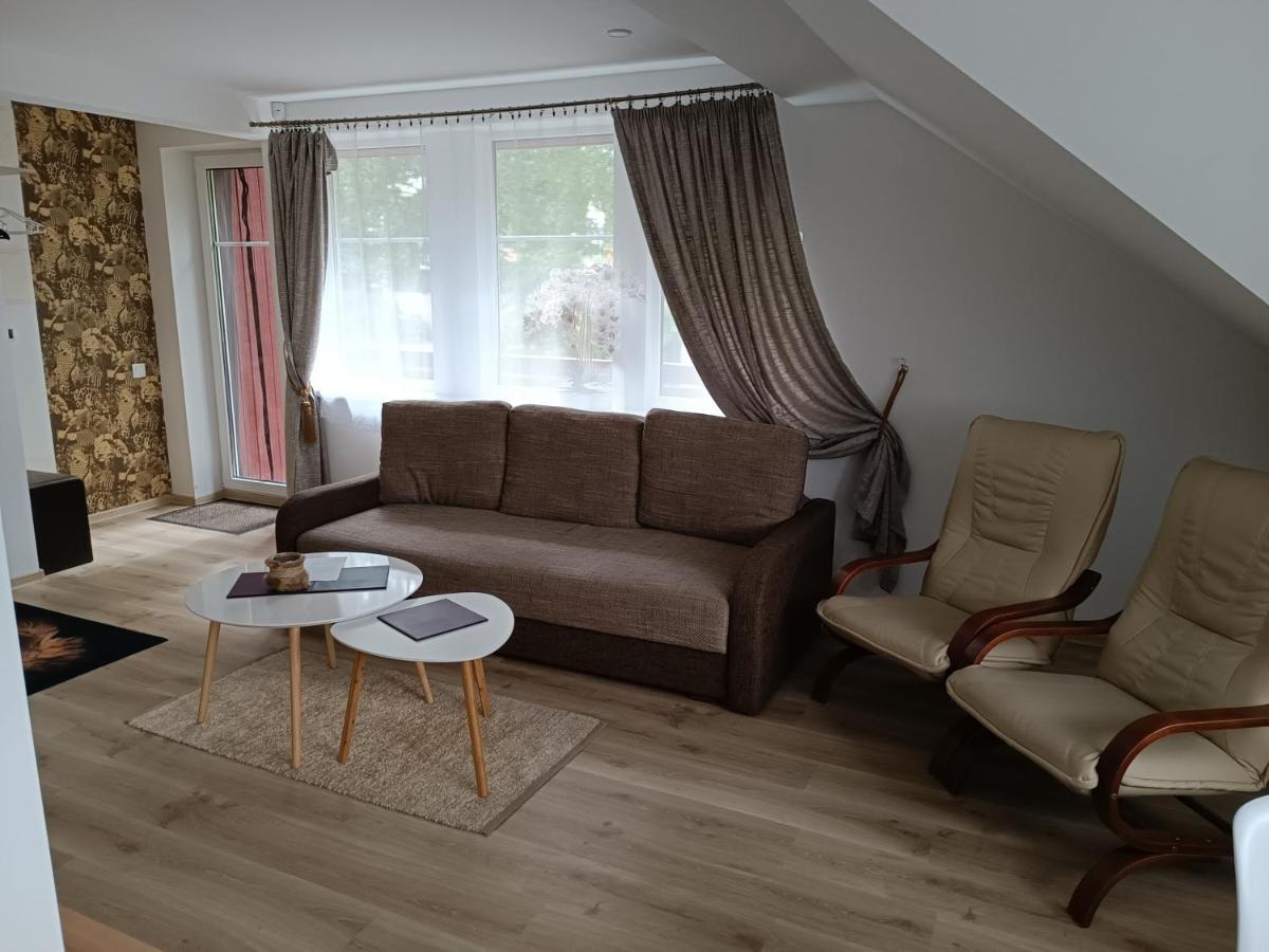 Liuto Apartamentai Juodkrantė المظهر الخارجي الصورة