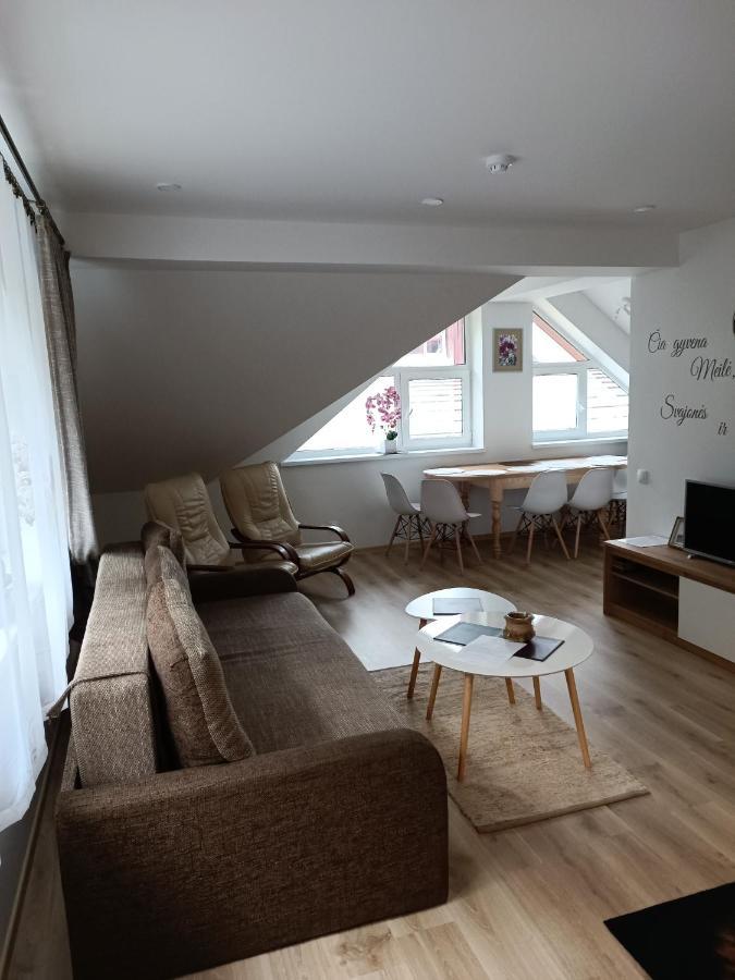 Liuto Apartamentai Juodkrantė المظهر الخارجي الصورة